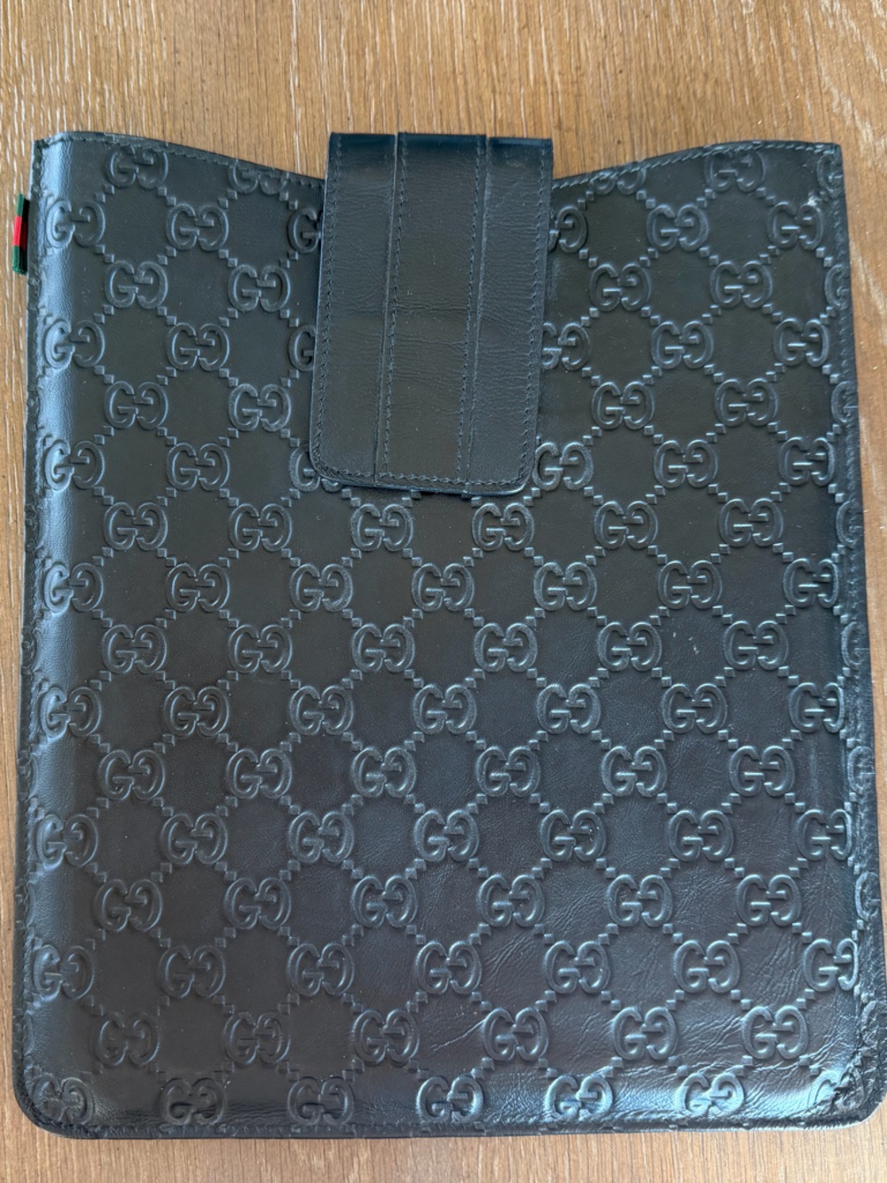 Gucci Black Embossed Leather Zipper Folio with Web Accent